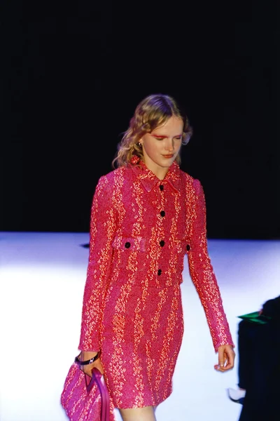 Look 23